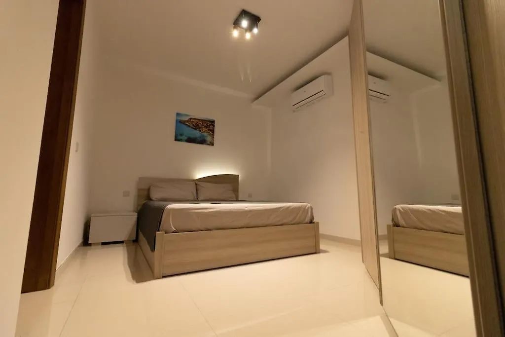 Lovely Modern 1 Bedroom Apartment In San Gwann