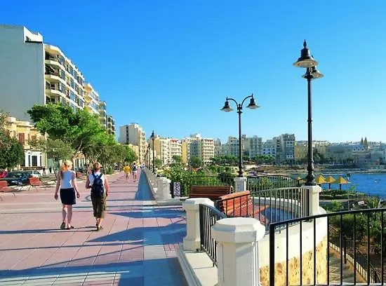Lovely Modern 1 Bedroom Apartment In San Gwann Malta